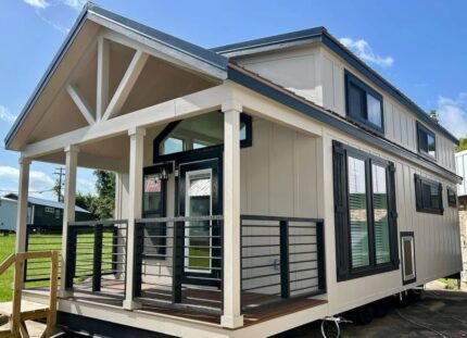 The Cardinal Tiny Home For Sale